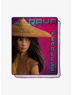 Bedroom Disney Raya & LD Fierce Brave Throw